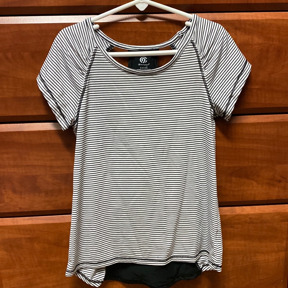 Kids C9 Champion Shirt. Black & White. Size S (6-6x)